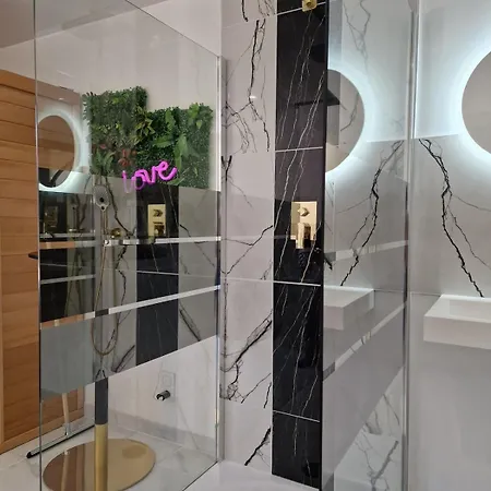 Le Triplex Romantique Balneo Duo Et Sauna * Hermanville-sur-Mer