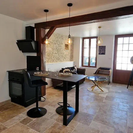 Ferienhaus Le Triplex Romantique Balneo Duo Et Sauna Hermanville-sur-Mer