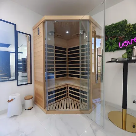 Le Triplex Romantique Balneo Duo Et Sauna