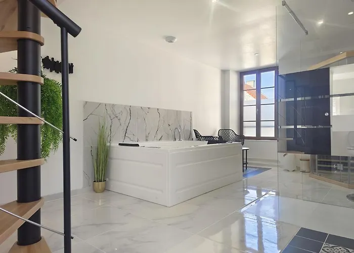 Casa vacanze Le Triplex Romantique Balneo Duo Et Sauna