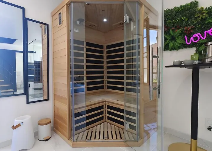 Le Triplex Romantique Balneo Duo Et Sauna